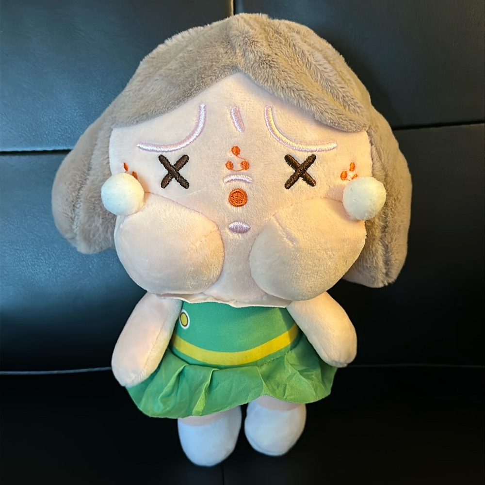 CRYBABY Sunset Concert Dim Green Plush